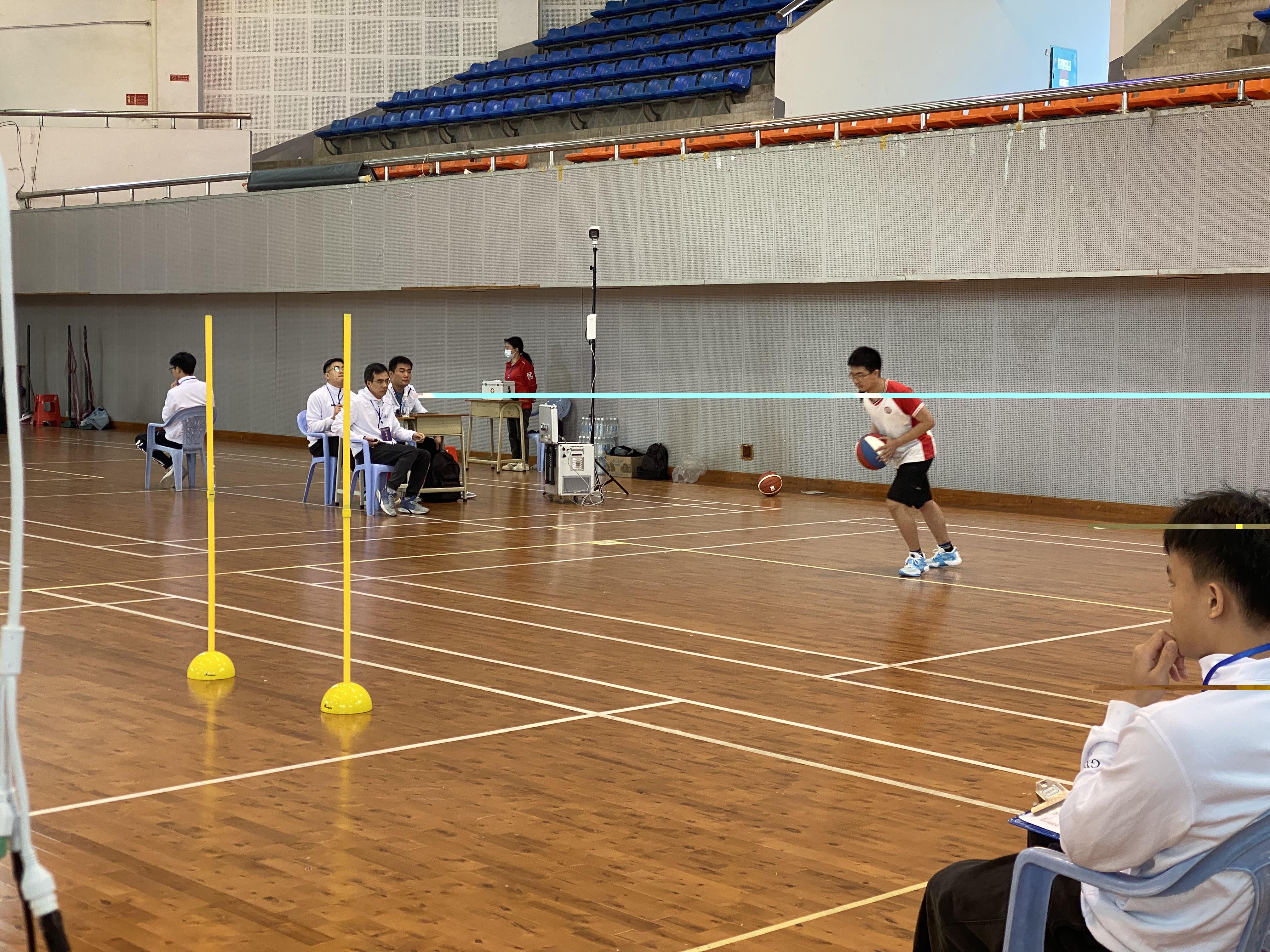 篮球绕杆1.jpg